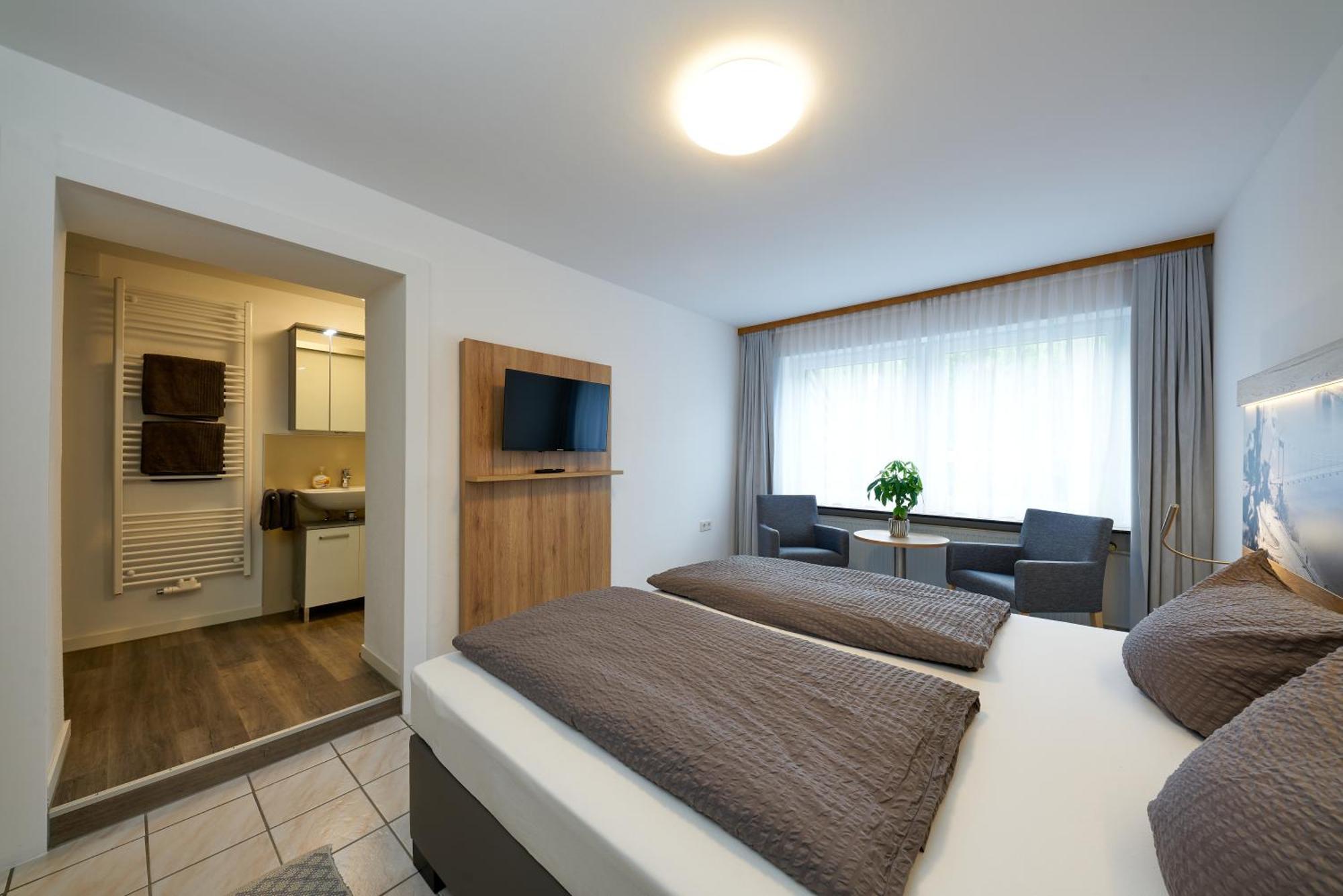 Bed and Breakfast Sonnenuhr Бернкастель-Кюс Экстерьер фото